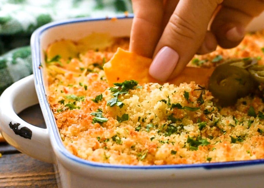 Easy Jalapeno Popper Dip: Your Go-To Super Bowl Party Appetizer